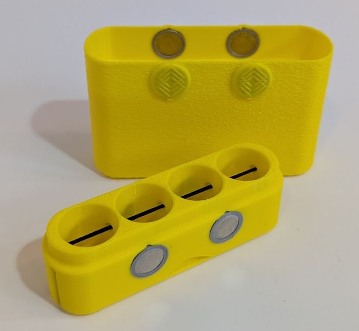 Petite Forte Personal Vial Case